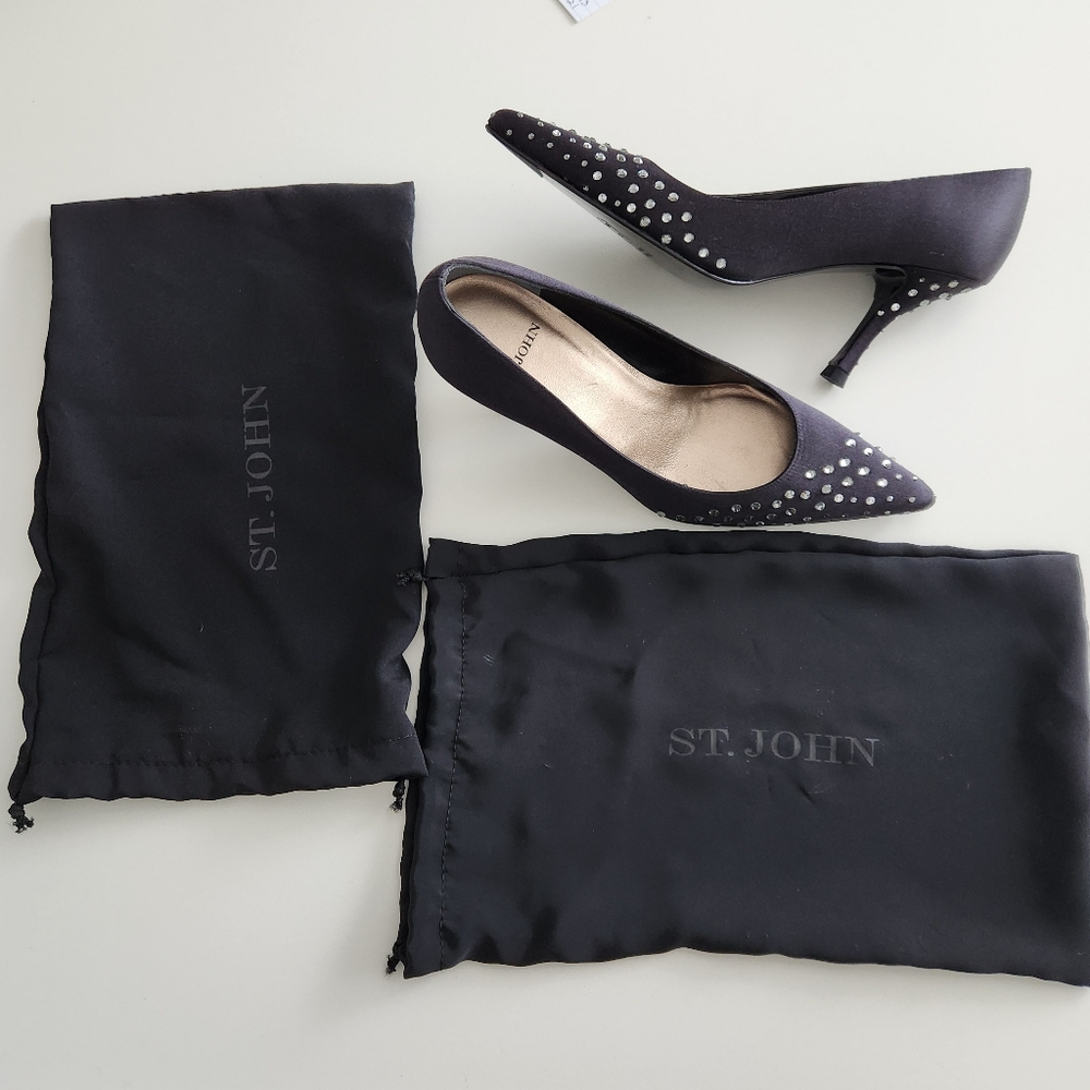 St. John Satin Pointy Toe Heels with Crystals Size 6 - Picture 10 of 13